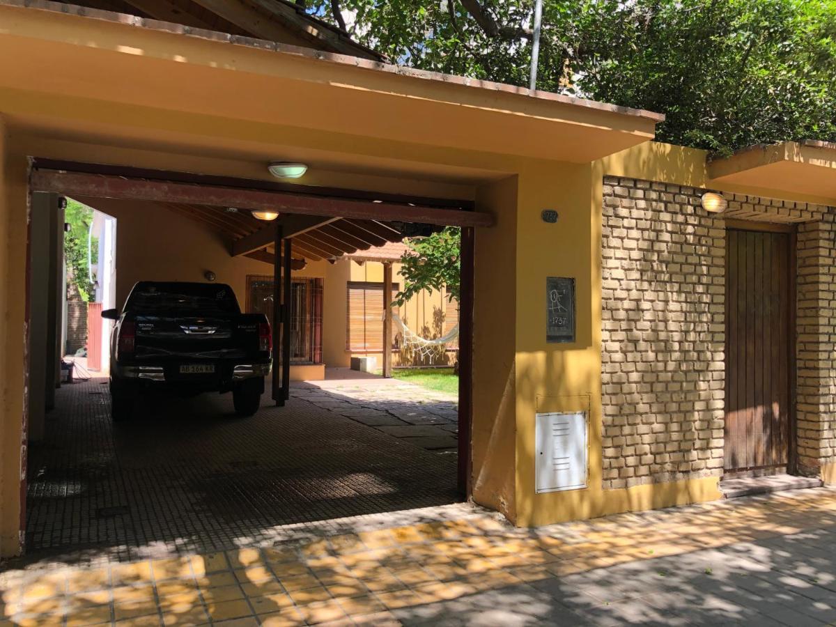 Veinticinco Casa De Huespedes Vila Mendoza Exterior foto